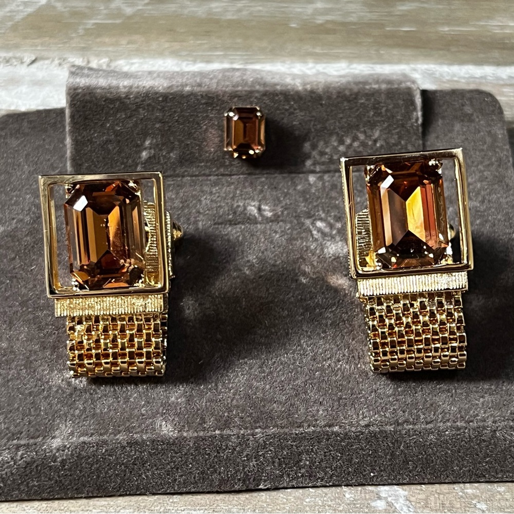Vtg Cuff Links & Tie Tack Set Topaz Brown Emerald Cut Stones Gold Tone
